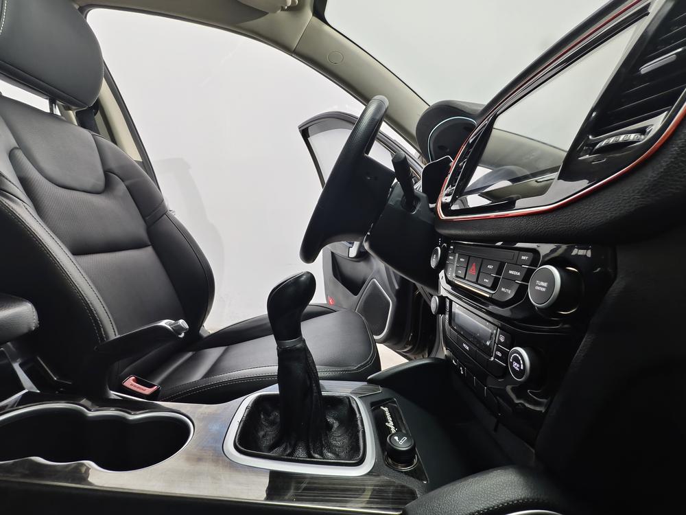 GEELY Vision X6 2018 car image #9