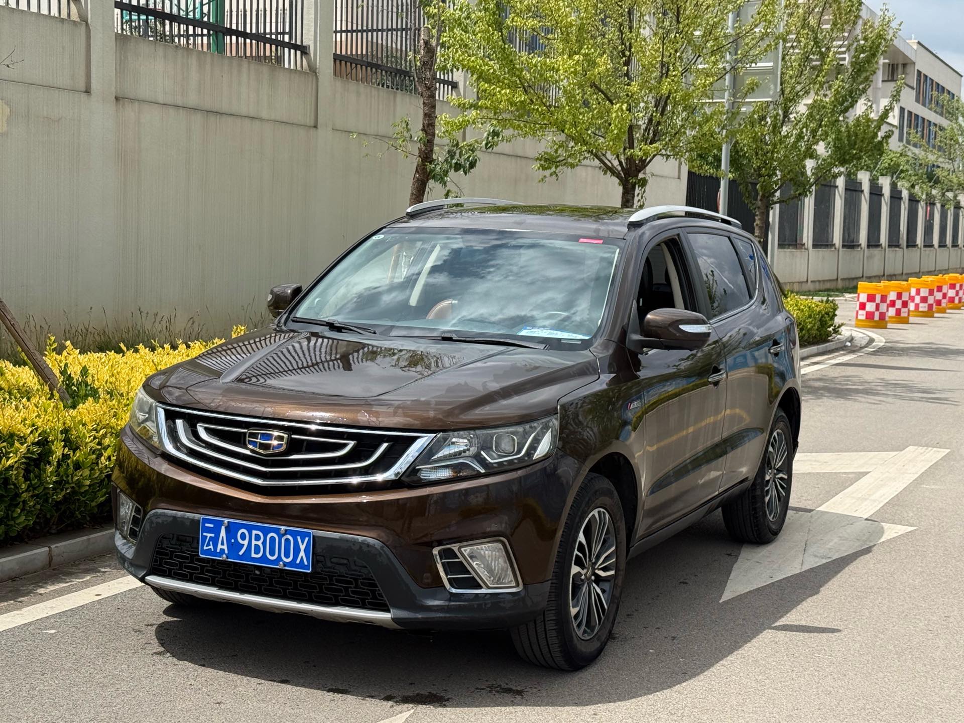 GEELY Vision X6 2016 car image 