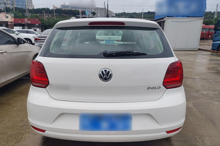 Volkswagen Polo 2017 car image #6