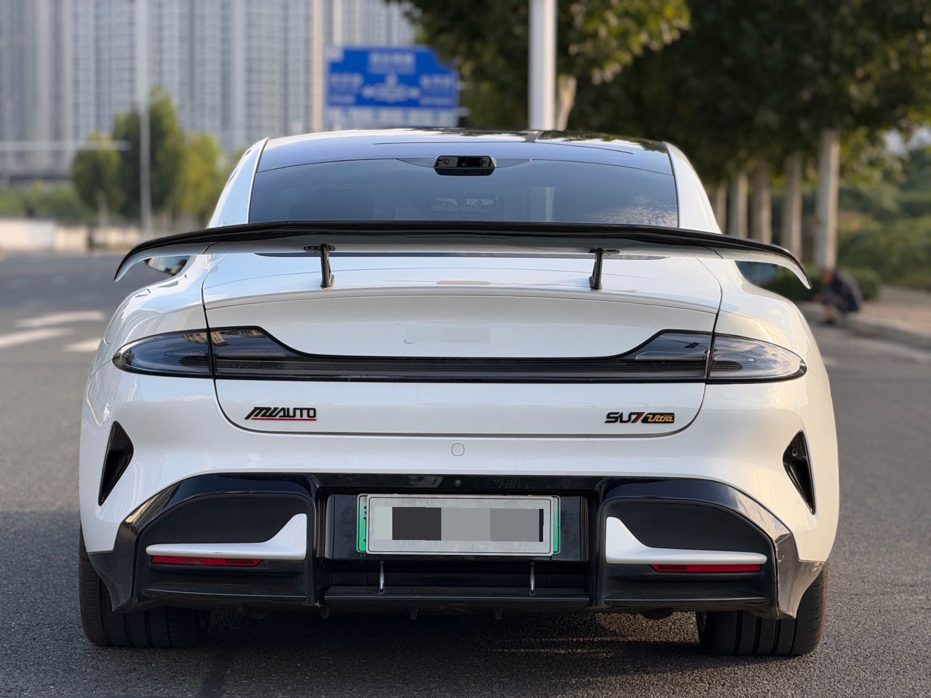 MI SU7 Ultra 2025 car image #4