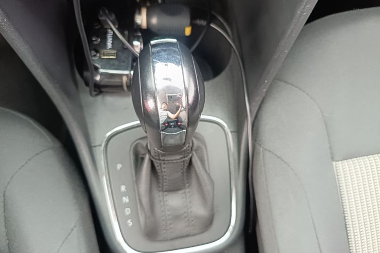 Volkswagen Polo 2019 #18 Volkswagen Polo 2019 car image #18