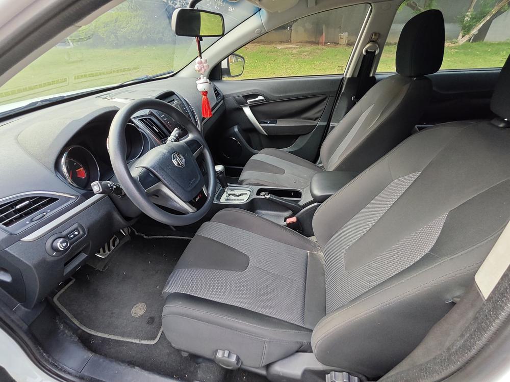 MG 5 2014 car image #14