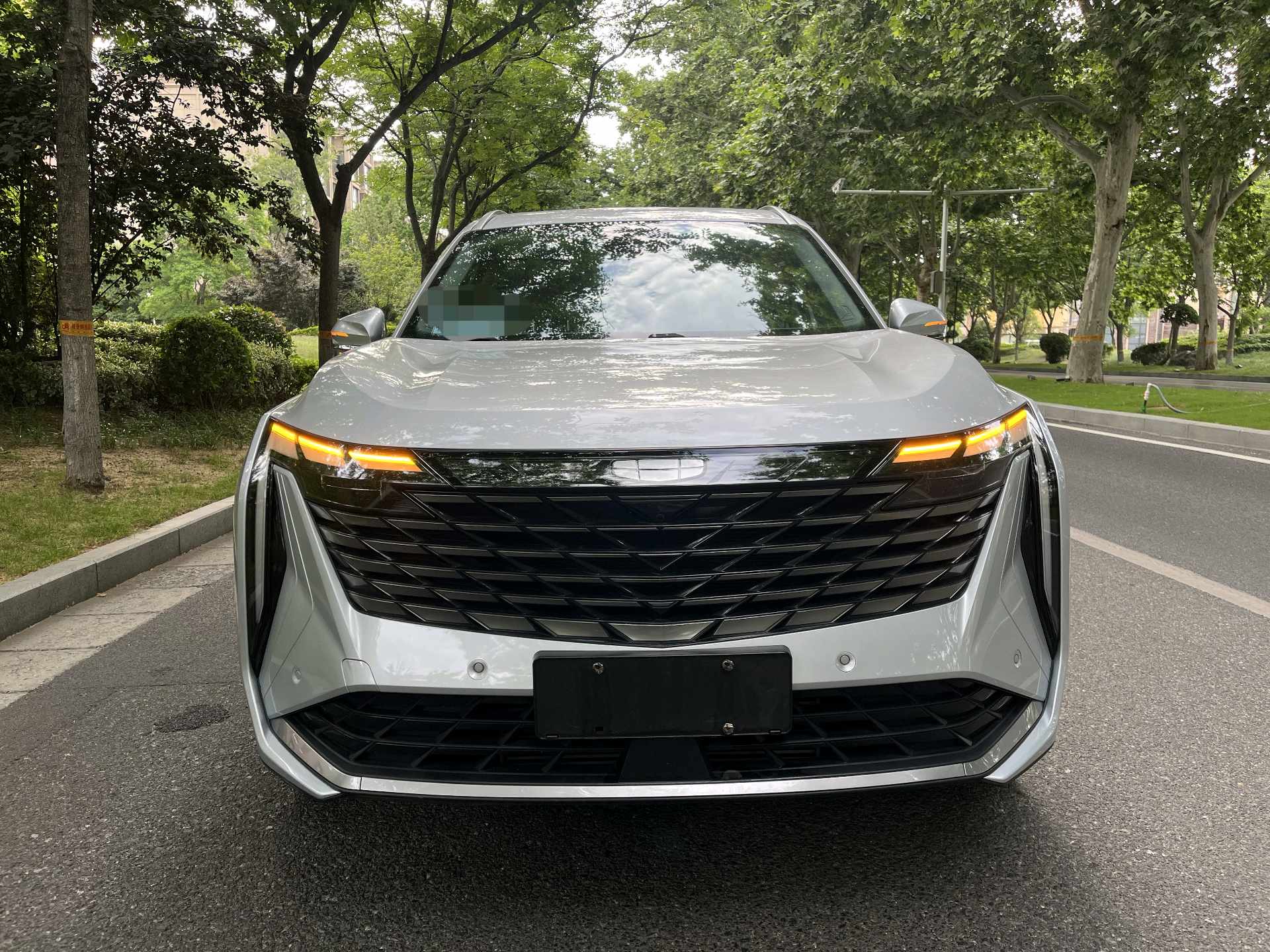 GEELY Boyue L 2023 car image #2