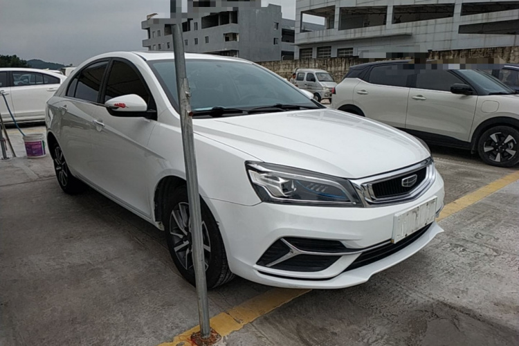 GEELY Emgrand 2020 car image #4