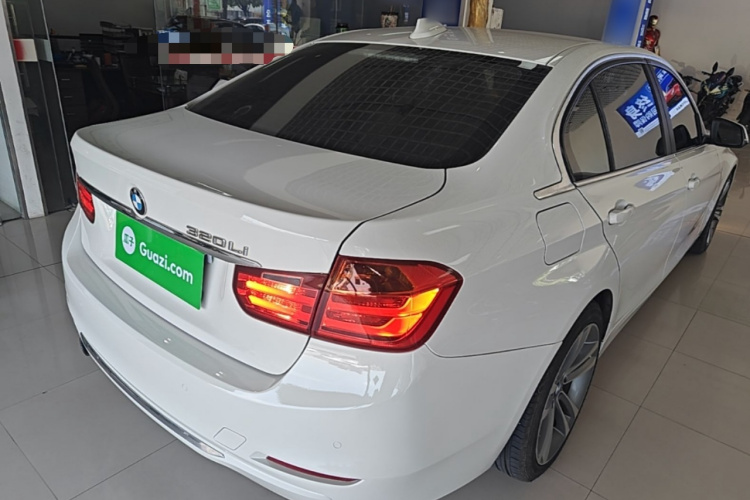 BMW 3 Series 2015 car image #7