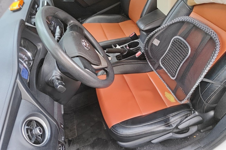 Toyota Corolla 2017 #19 Toyota Corolla 2017 car image #19