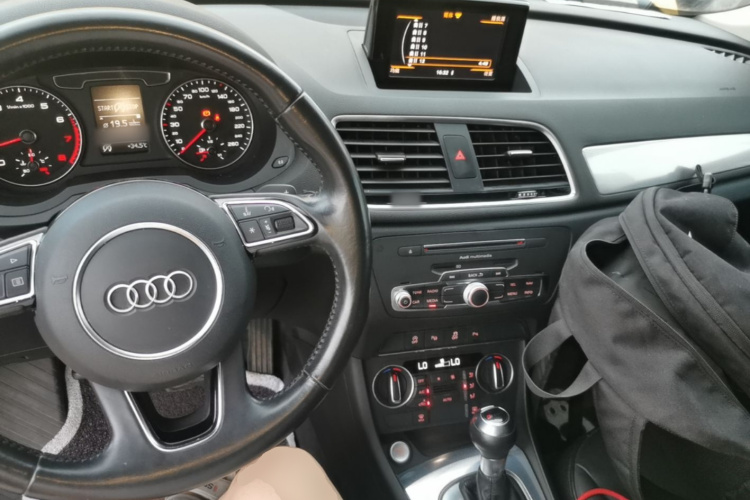 Audi Q3 2017 #10 Audi Q3 2017 car image #10