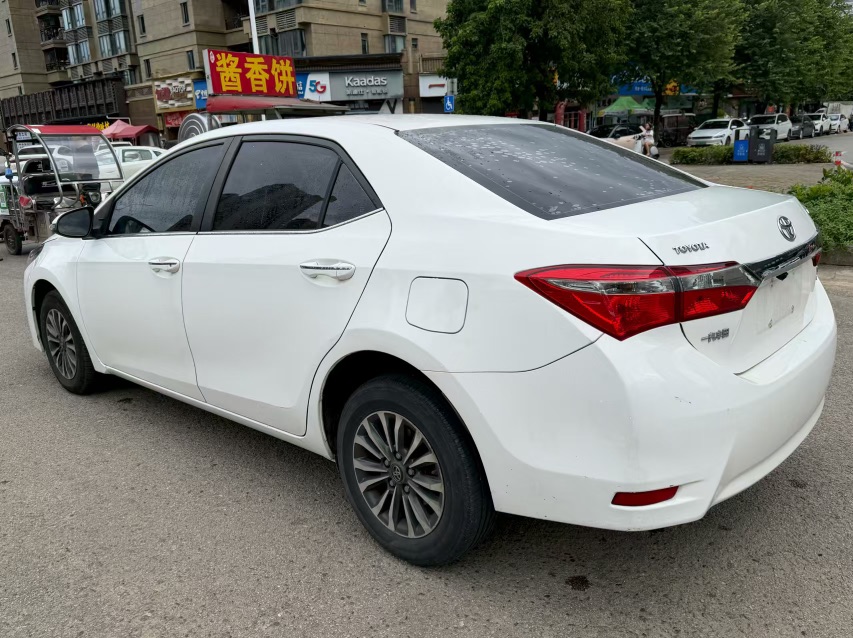 Toyota Corolla 2018 car image #6