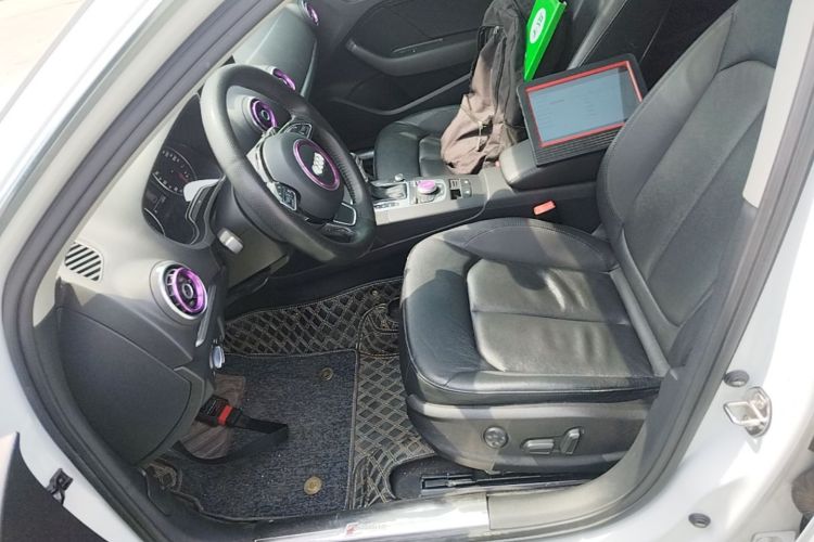 Audi A3 2015 immagine di auto #15