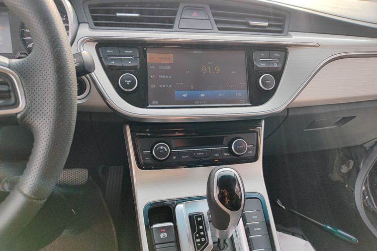 GEELY Emgrand GL 2017 car image #13