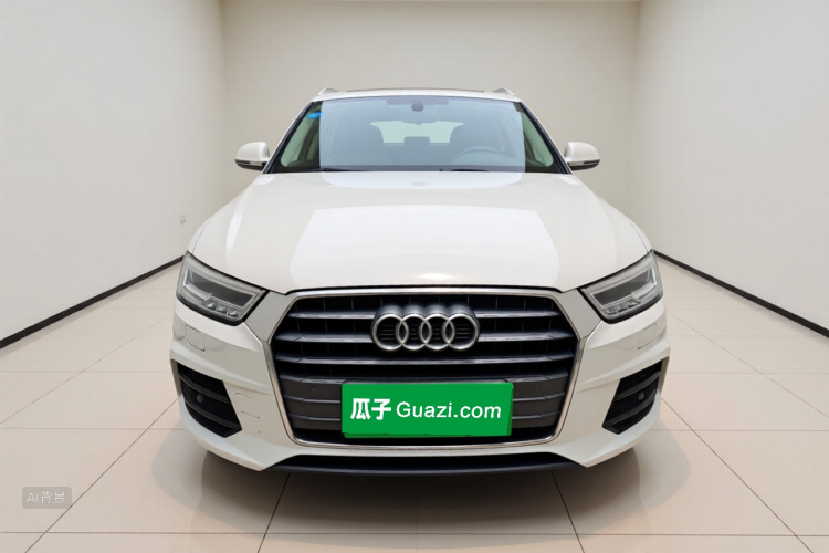 Audi Q3 2018 car image #3