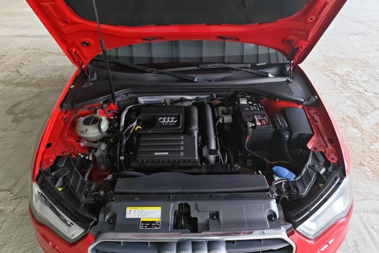 Audi A3 2016 car image #22