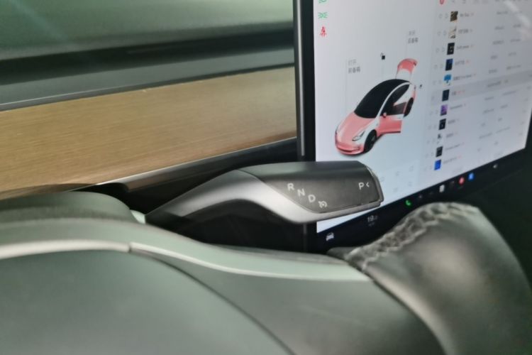 Tesla Model 3 2021 #14 Tesla Model 3 2021 car image #14