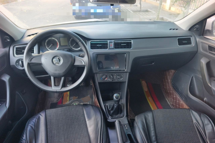 Skoda Rapid 2018 #7 Skoda Rapid 2018 image de voiture #7