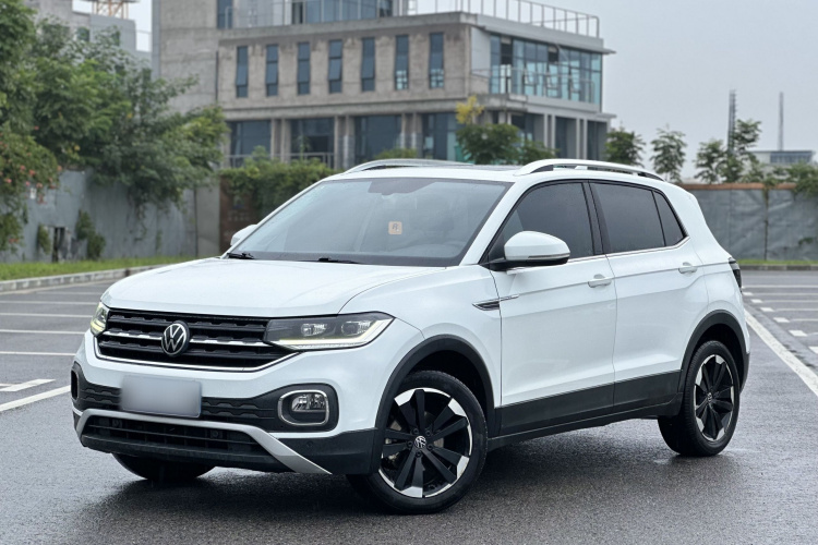 Volkswagen Tacqua 2023 car image #2