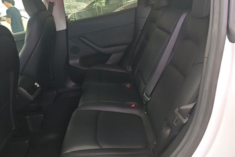 Tesla Model Y 2022 #17 Tesla Model Y 2022 صورة سيارة #17