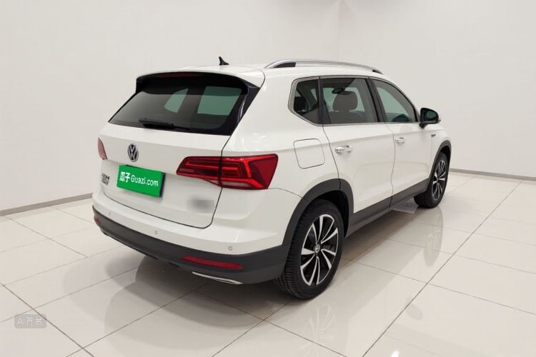 Volkswagen Tharu 2020 car image #7