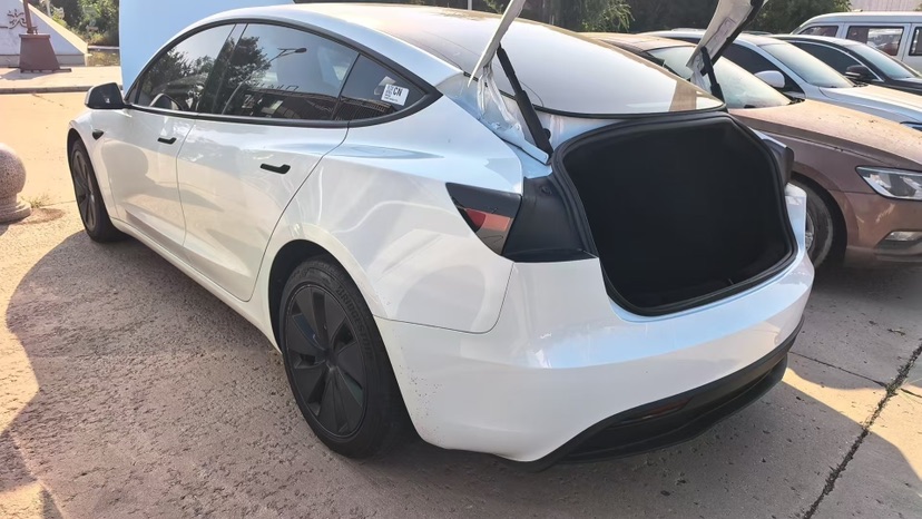 Tesla Model 3 2025 #3 Tesla Model 3 2025 car image #3