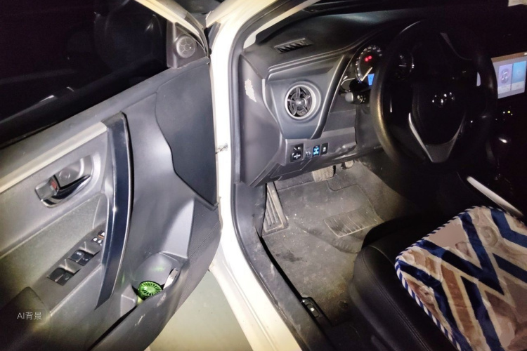 Toyota Corolla 2018 #18 Toyota Corolla 2018 car image #18