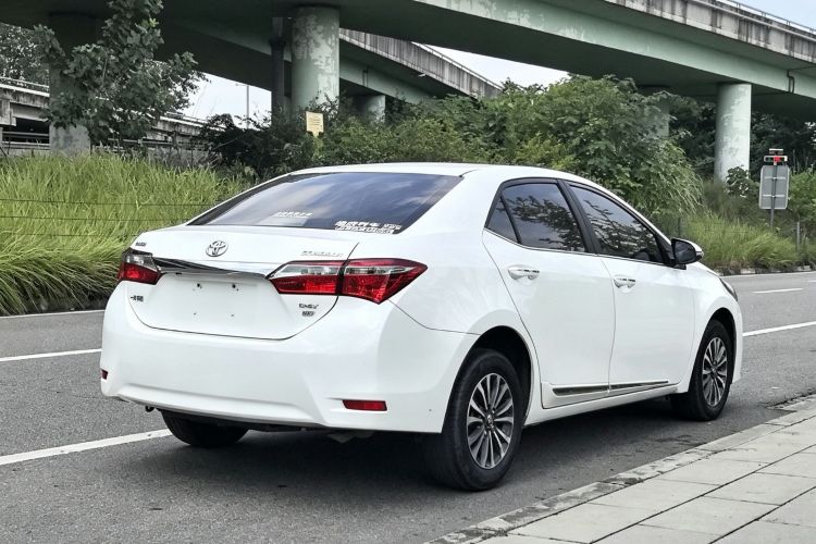 Toyota Corolla 2018 car image #8