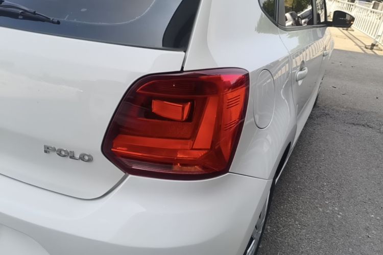 Volkswagen Polo 2017 #8 Volkswagen Polo 2017 car image #8
