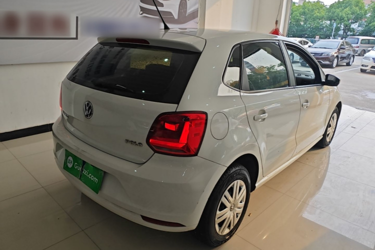 Volkswagen Polo 2018 car image #7