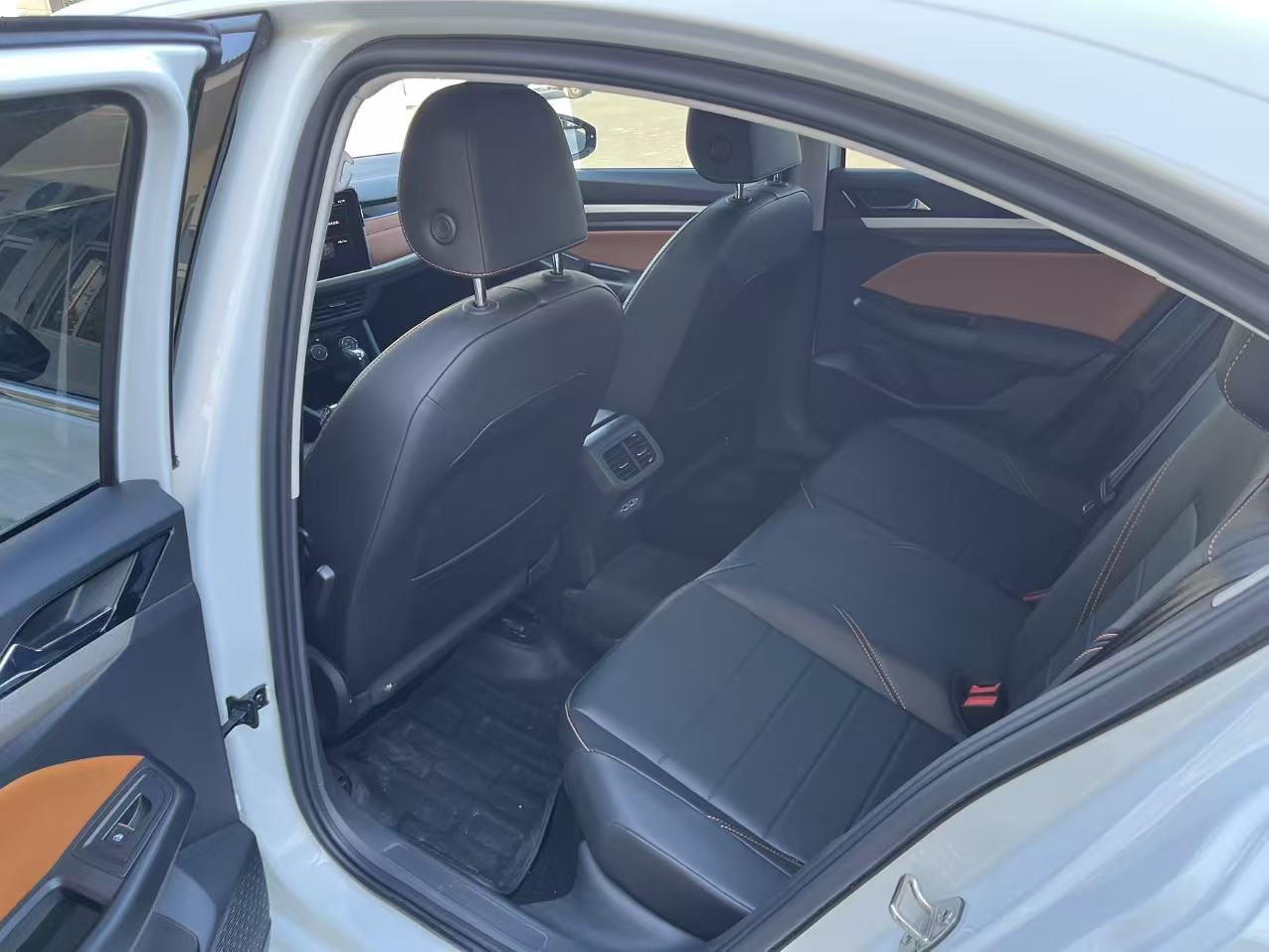 2023 #7 2023 immagine di auto #7