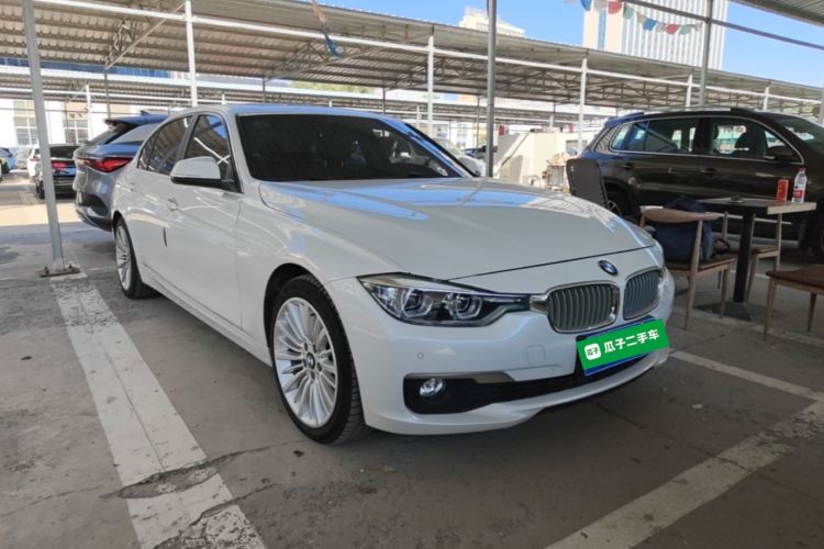 BMW 3 Series 2018 #4 BMW 3 Series 2018 car image #4