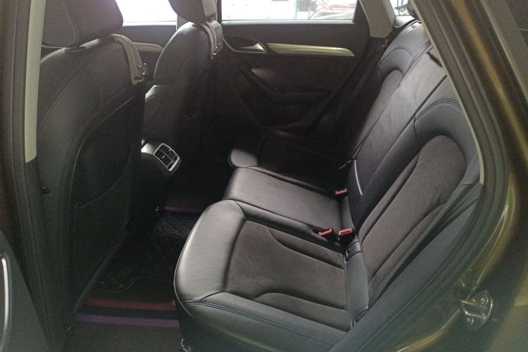 Audi Q3 2018 image de voiture #13