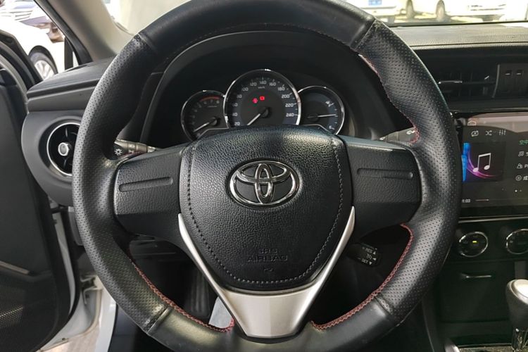Toyota Corolla 2019 car image #11