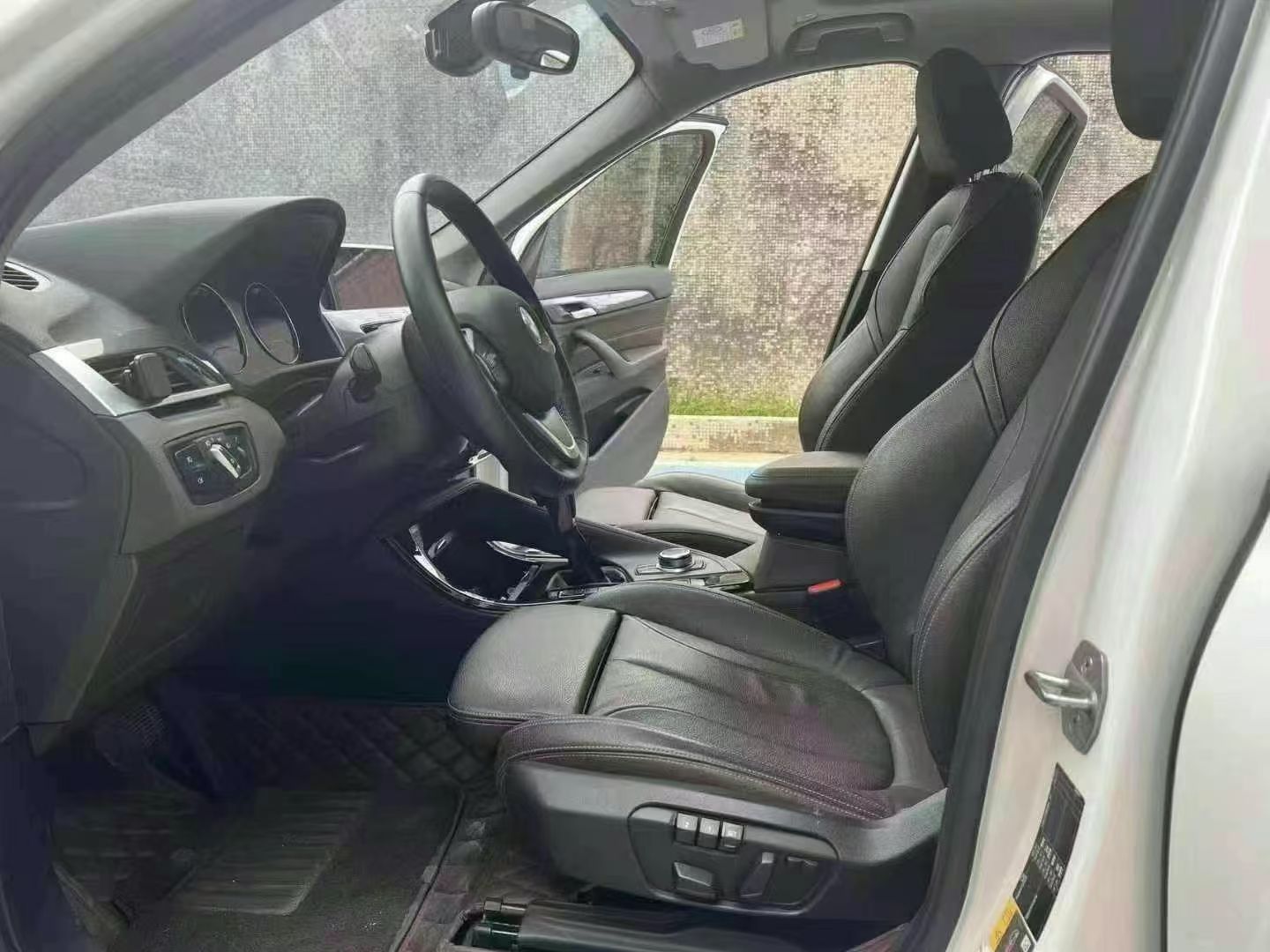 BMW X1 New Energy 2018 car image #4