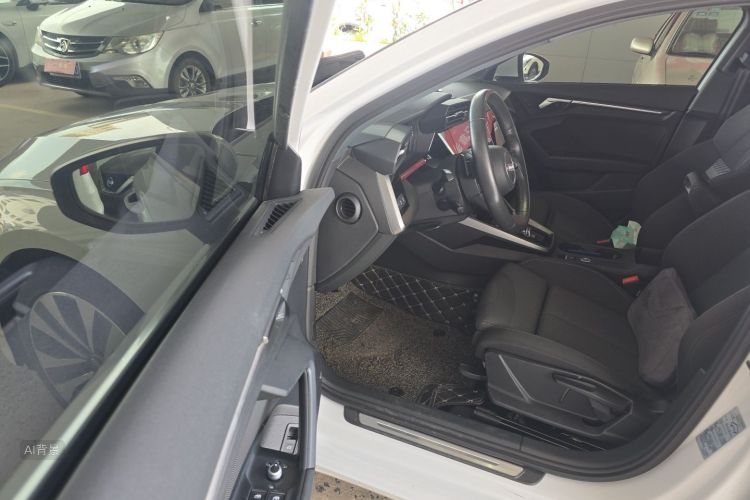 Audi A3 2022 imagen de coche #18
