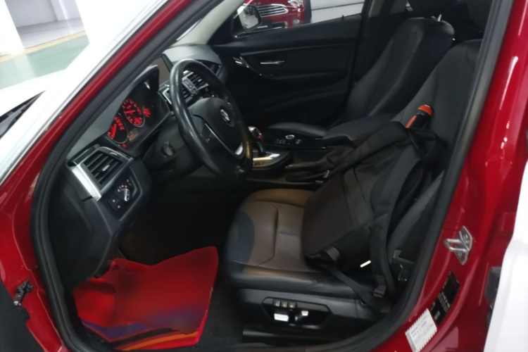 BMW 3 Series 2017 #15 BMW 3 Series 2017 car image #15
