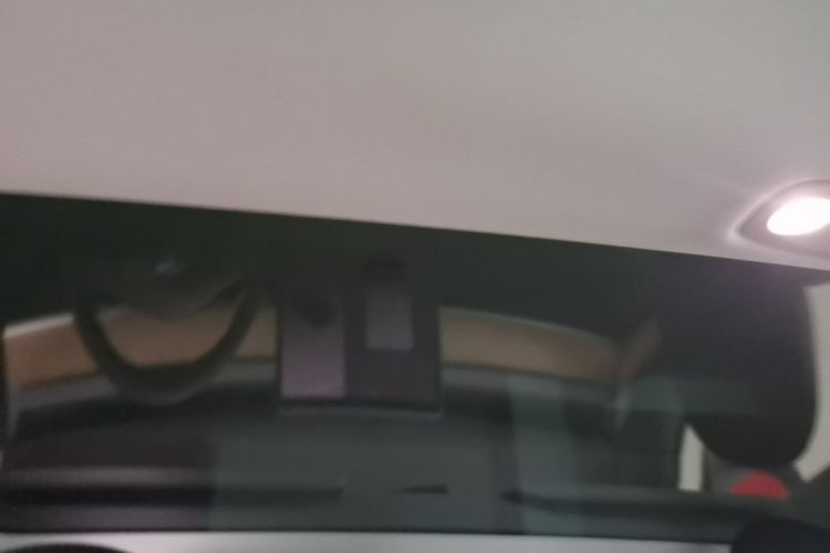 Tesla Model 3 2022 car image #18
