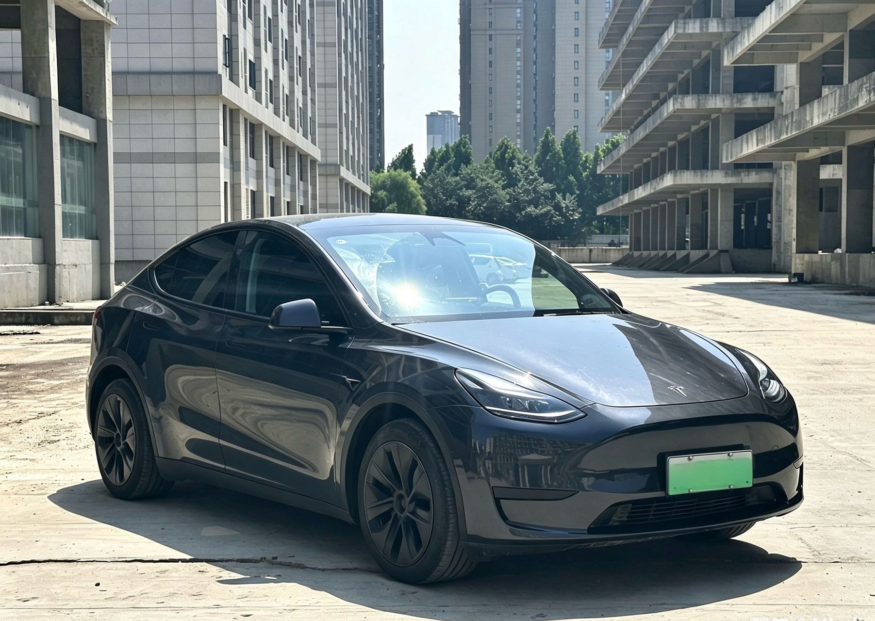 Tesla Model Y 2024 #3 Tesla Model Y 2024 image de voiture #3