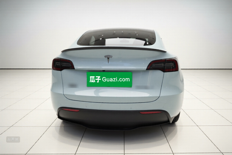 Tesla Model Y 2022 #4 Tesla Model Y 2022 car image #4