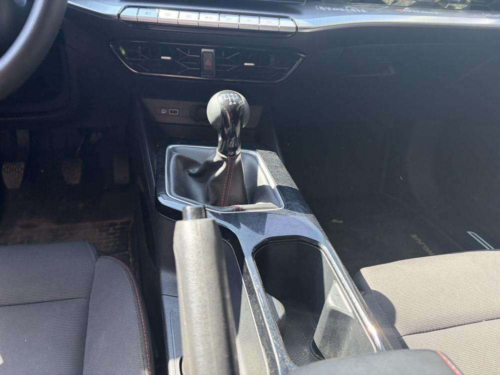 2023 imagen de coche #12