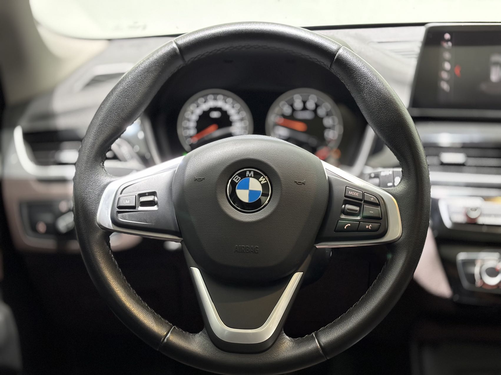 BMW X1 2022 image de voiture #13