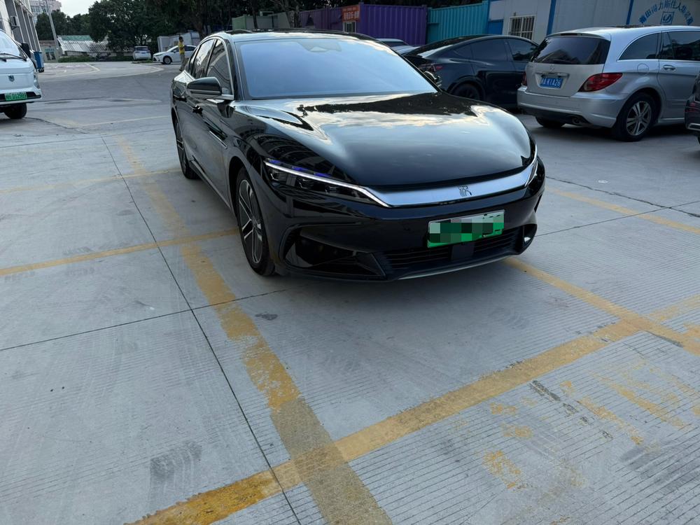 BYD Han 2021 #3 BYD Han 2021 car image #3