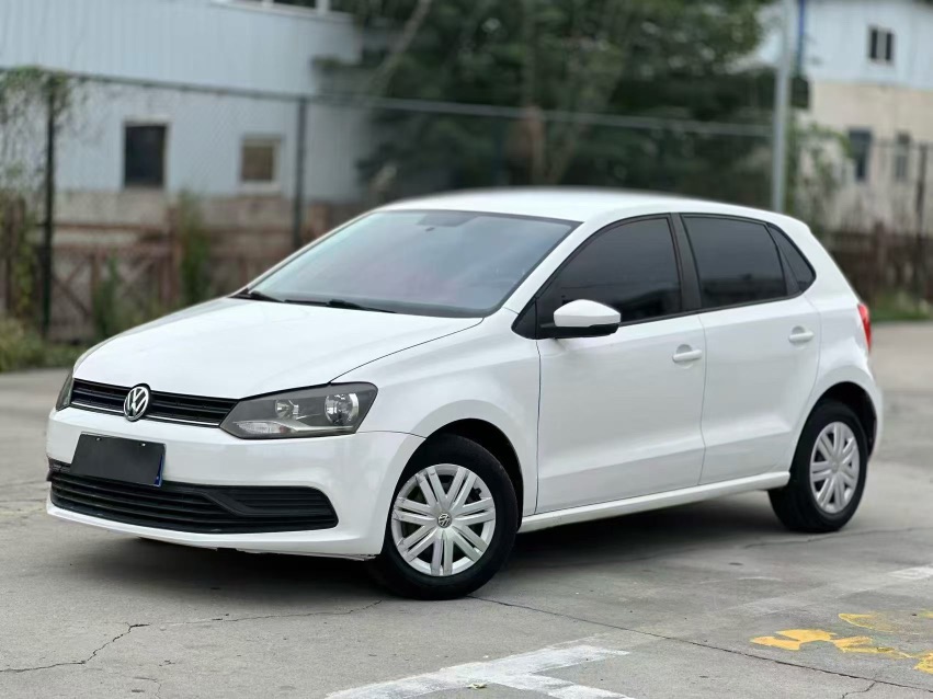 Volkswagen Polo 2017 Volkswagen Polo 2017 car image