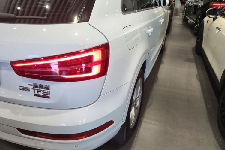 Audi Q3 2016 #8 Audi Q3 2016 immagine di auto #8