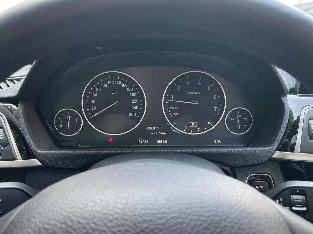 BMW 3 Series 2018 #9 BMW 3 Series 2018 car image #9