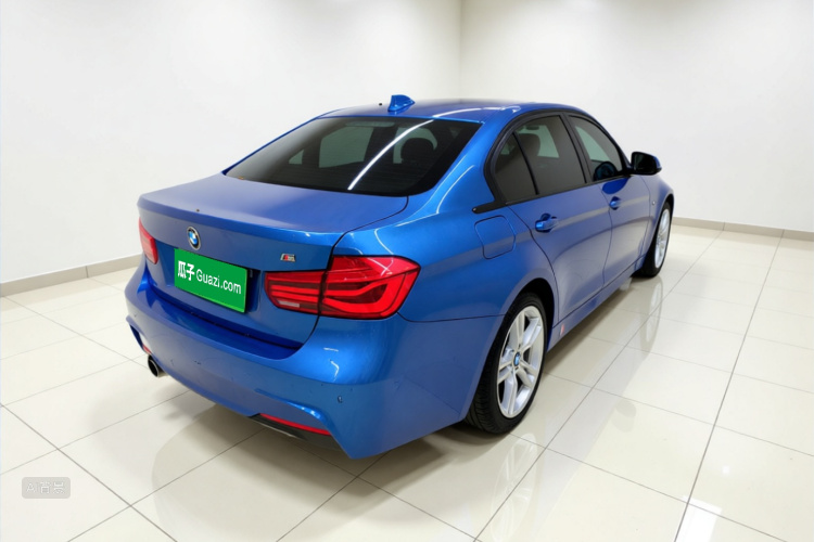 BMW 3 Series 2017 #7 BMW 3 Series 2017 car image #7