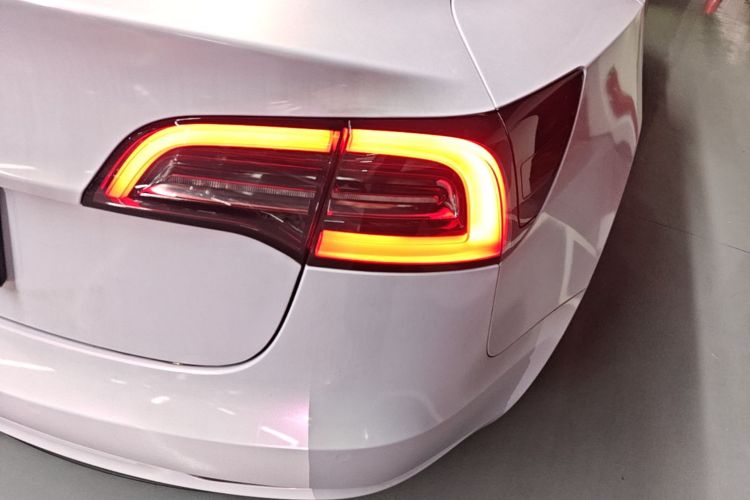Tesla Model 3 2023 #8 Tesla Model 3 2023 car image #8