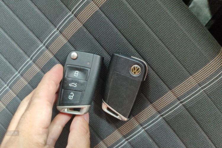 Volkswagen Lavida 2019 #10 Volkswagen Lavida 2019 car image #10
