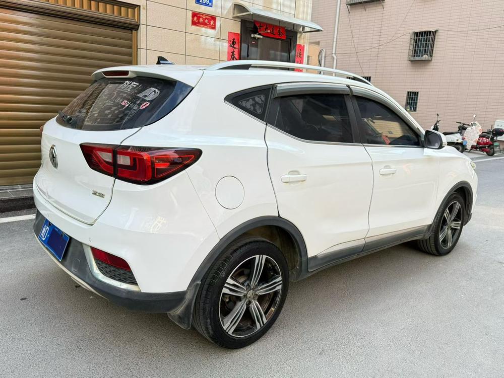 MG ZS 2018 car image #6
