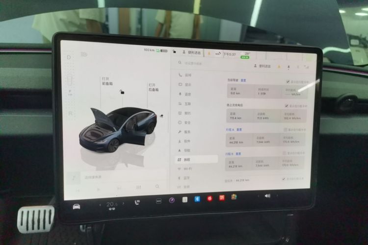 Tesla Model 3 2024 #14 Tesla Model 3 2024 car image #14
