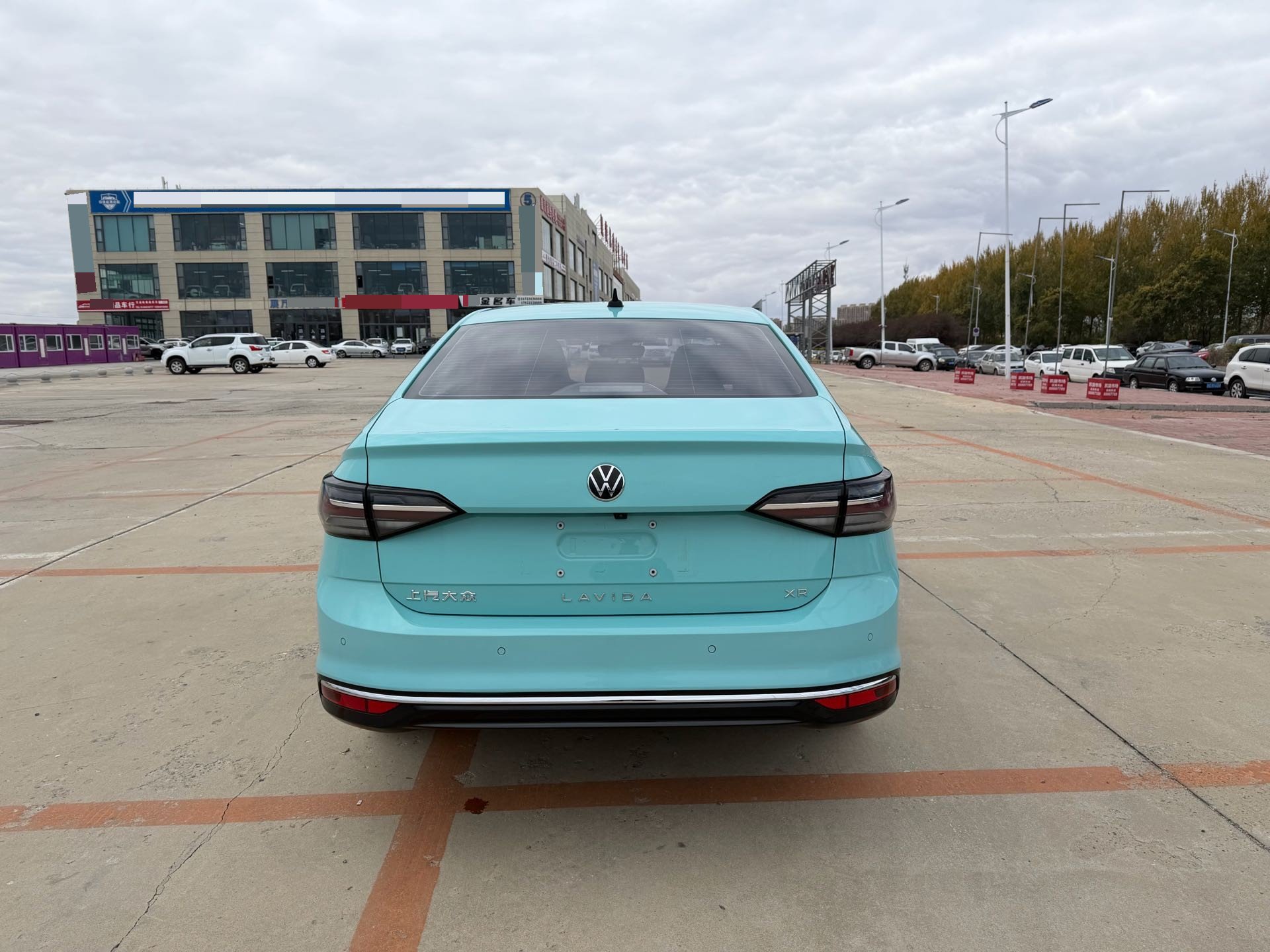 Volkswagen Lavida 2023 immagine di auto #5