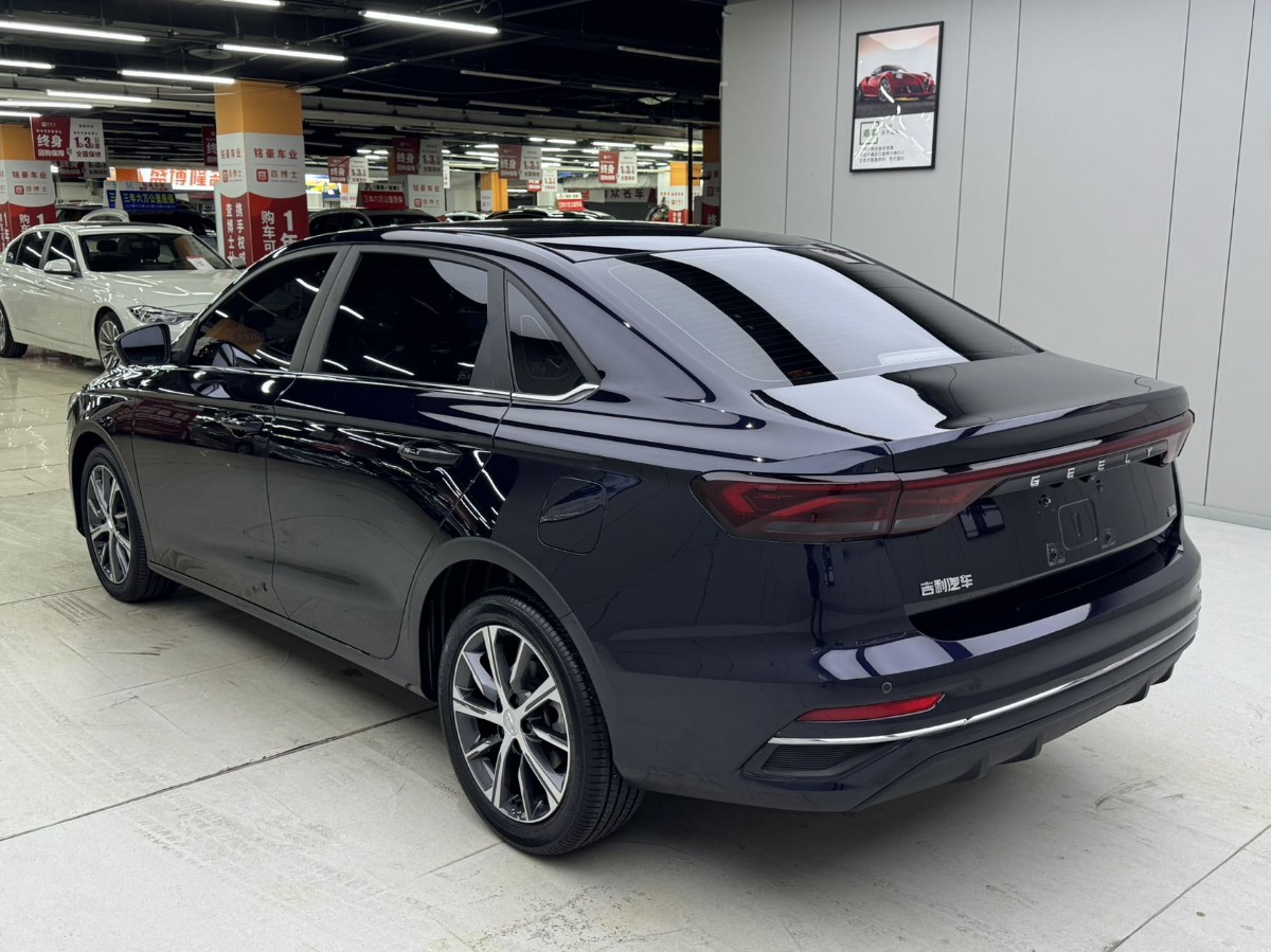 GEELY Emgrand 2022 #7 GEELY Emgrand 2022 car image #7