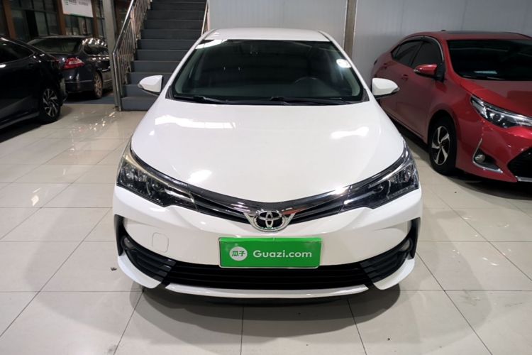 Toyota Corolla 2018 изображение автомобиля #3